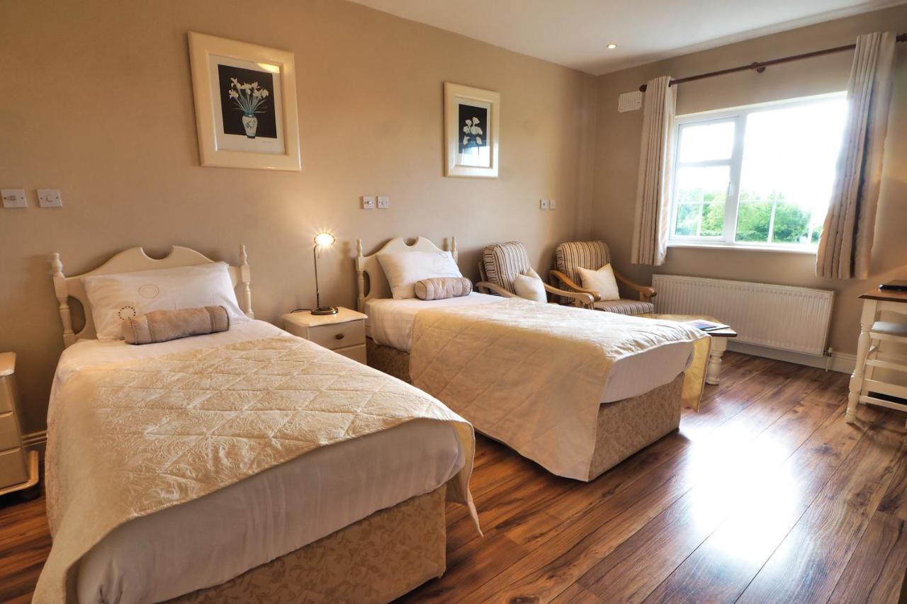 Hillcrest Luxury Apartment Kilrush Dış mekan fotoğraf